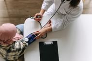 Understanding what hypertension is and how it is measured (Image via Pexels/Thirdman)